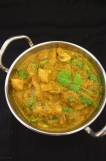 Sampinonova masala [http://www.akochutimasala.blogspot.in/2011/11/sampinonova-masala.html recept najdete zde]