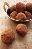 Falafel [http://akochutimasala.blogspot.in/2013/04/najlepsi-falafel.html recept zde]
