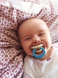 Pořiďte si usměvavé miminko : )