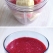 === Ingredience ===
Množství je na cca půl litru lahodného koktejlu
1 banán
1/2 malé syrové červené řepy (oloupat slupku)
4 zmražené jahody (zaručí koktejlu příjemnou chladivou a nasládlou konzistenci)
zázvor (cca 2 cm oloupaného kořene)

=== Příprava ===
Vše naházejte do nádoby mixéru, zalijte po risku studenou vodou, čím studenější voda, tím lépe. Nasaďte víčko a mixujte pěkně do hladka.

Zkoušela jsem do tohoto koktejlu přidat i řapíkatý celer, chuť je potom více "zeleninovější".

Pokud uvažujete o silném mixéru na koktejly a extrakci oříšků a chcete si udělat radost jako já, [http://www.tkqlhce.com/click-7600390-12102129-1435676897000 více informací najdete zde.]