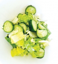 Snadné hubnutí se sytými saláty - přidávejte si do salátů květák nebo brokolici